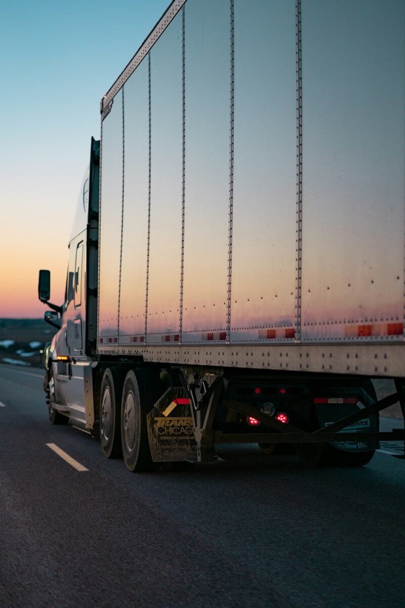 Moving truck removalists in Perth